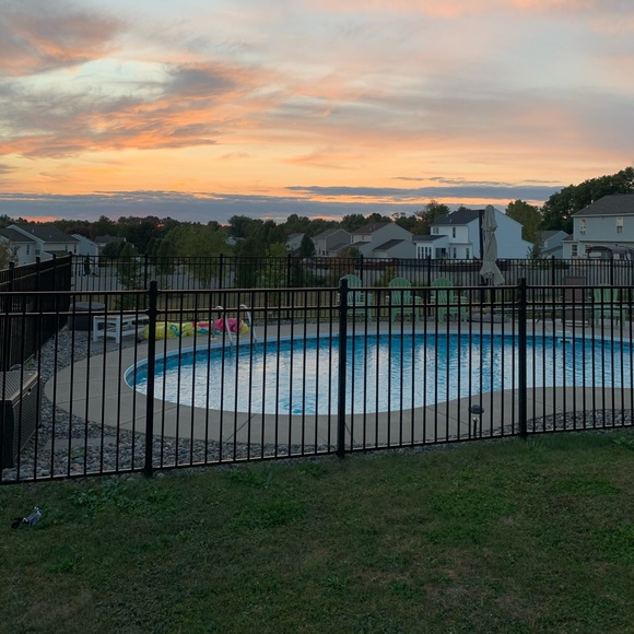 Meet your Posher, Anthony - Picture 1 of 1